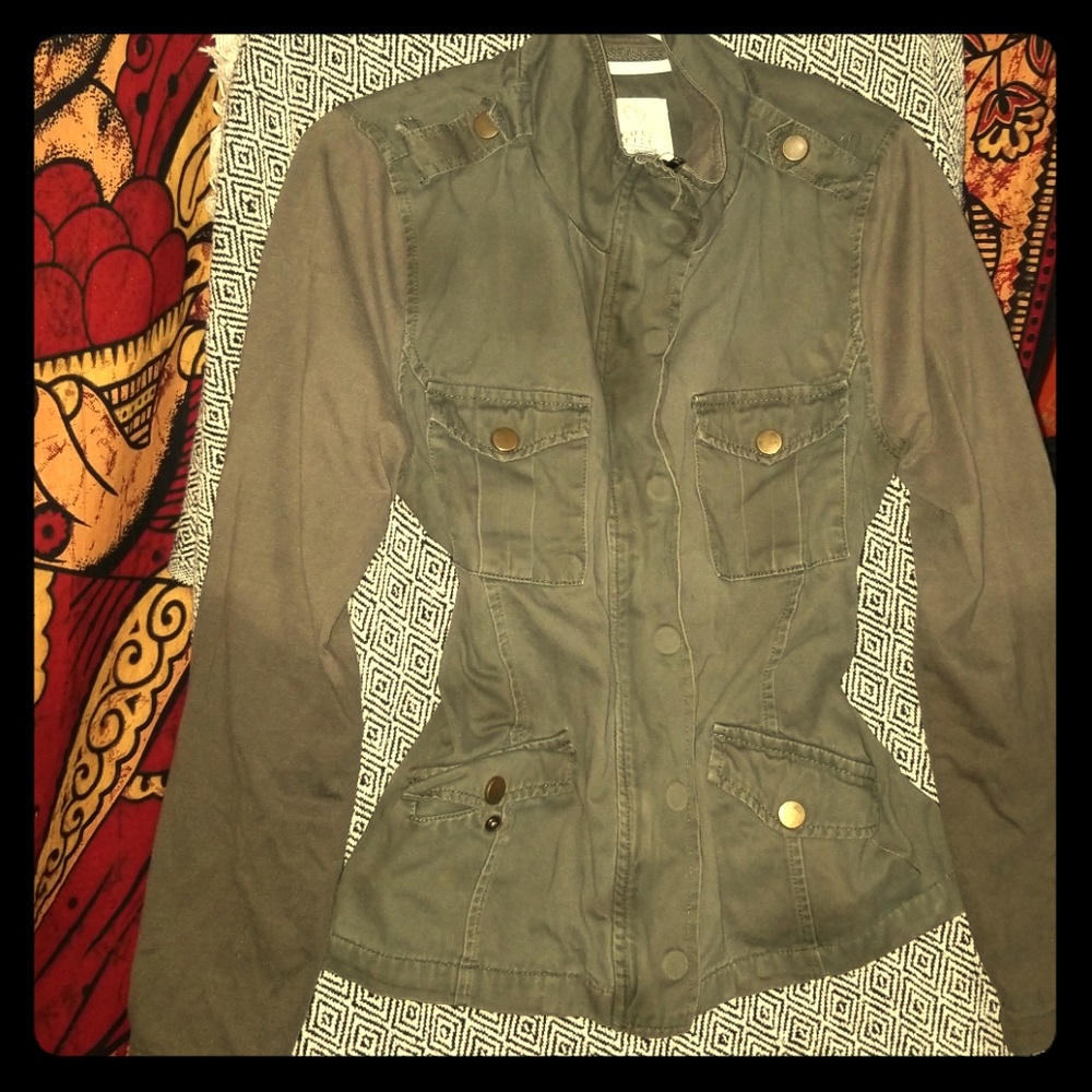 Heafty long sleeve jacket
